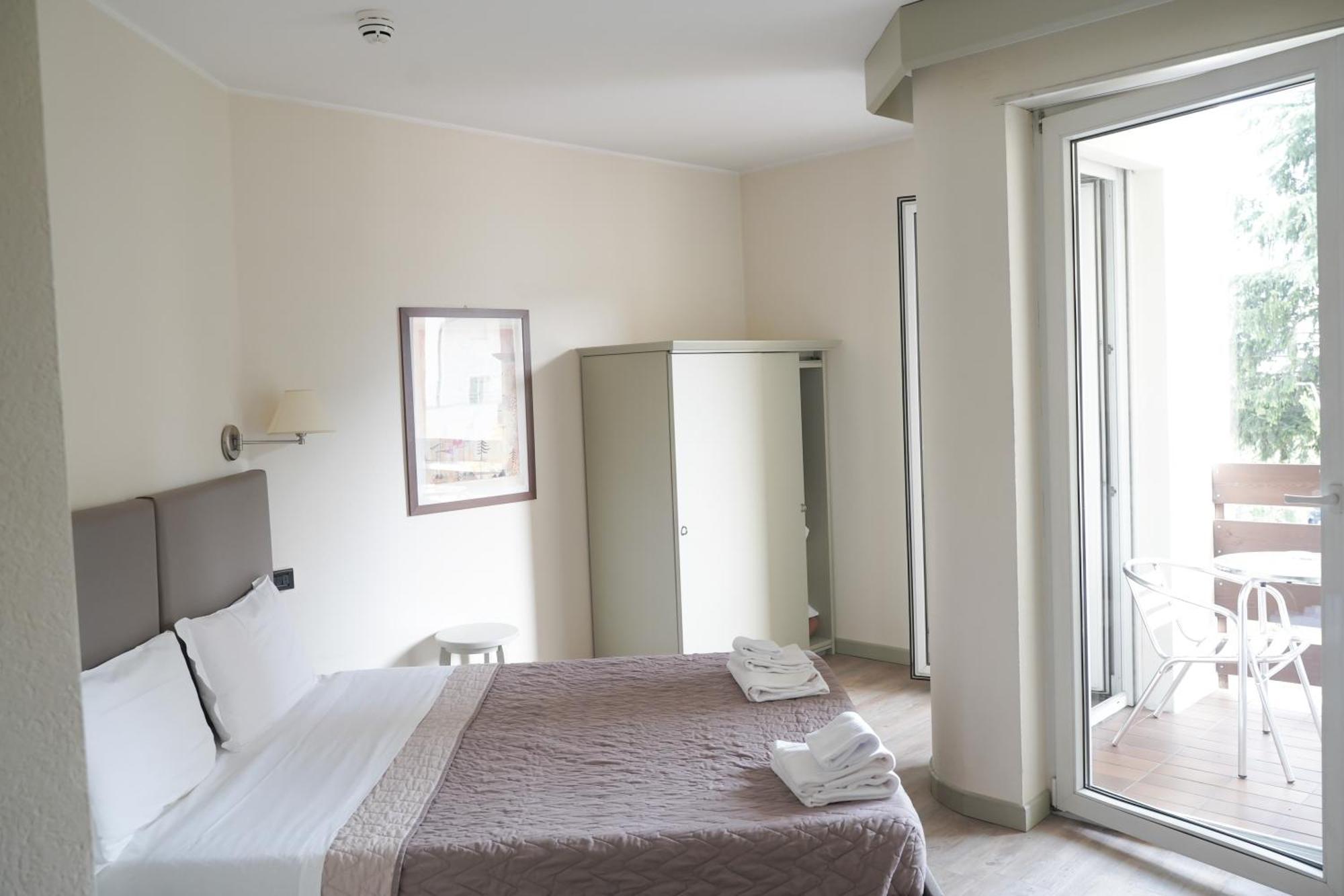 Al Ponte Garni Hotel Pergine Valsugana Quarto foto