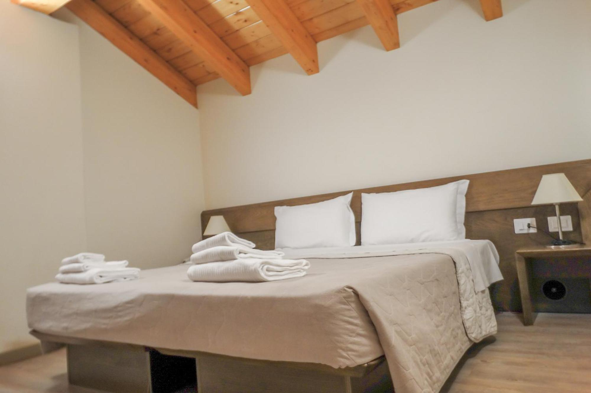 Al Ponte Garni Hotel Pergine Valsugana Quarto foto